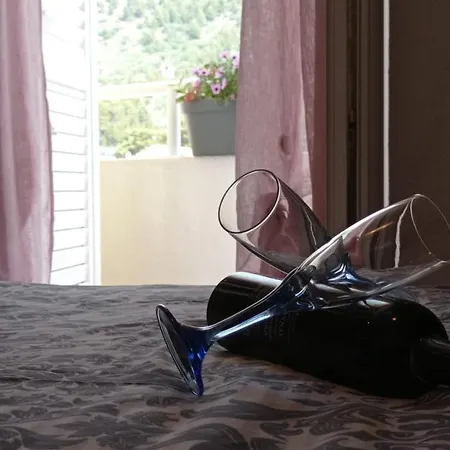 Nino Apartmán