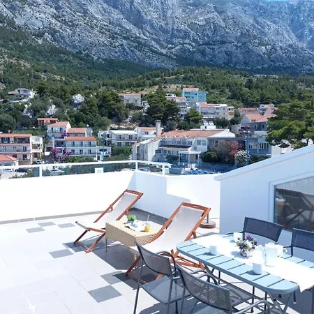 Nino Apartmán Baška Voda